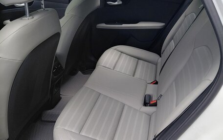 KIA K3, 2024 год, 2 200 000 рублей, 7 фотография