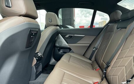 BMW 5 серия, 2025 год, 7 690 000 рублей, 15 фотография
