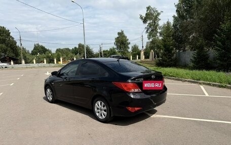 Hyundai Solaris II рестайлинг, 2016 год, 1 600 000 рублей, 4 фотография