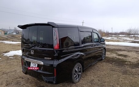 Honda Stepwgn IV, 2021 год, 2 390 000 рублей, 5 фотография