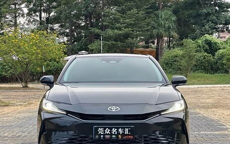Toyota Camry, 2025 год, 3 190 000 рублей, 14 фотография