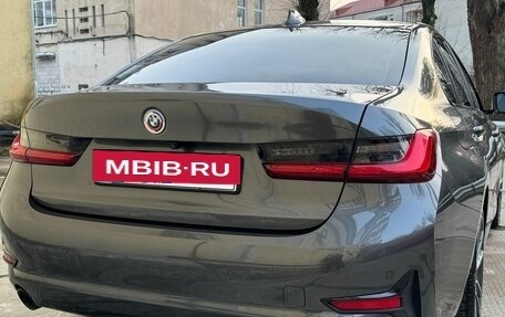 BMW 3 серия, 2019 год, 4 350 000 рублей, 5 фотография