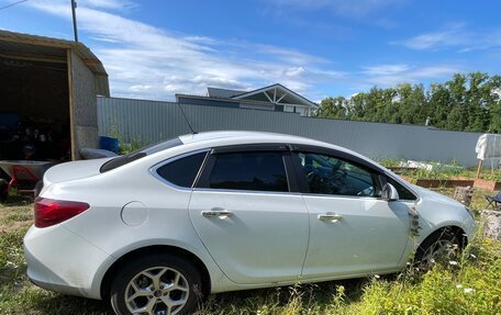 Opel Astra J, 2013 год, 1 300 000 рублей, 3 фотография