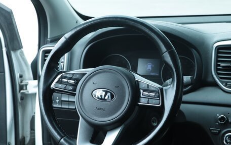 KIA Sportage IV рестайлинг, 2020 год, 2 050 000 рублей, 8 фотография