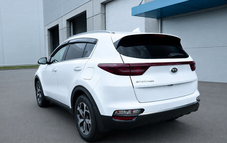 KIA Sportage IV рестайлинг, 2020 год, 2 050 000 рублей, 4 фотография