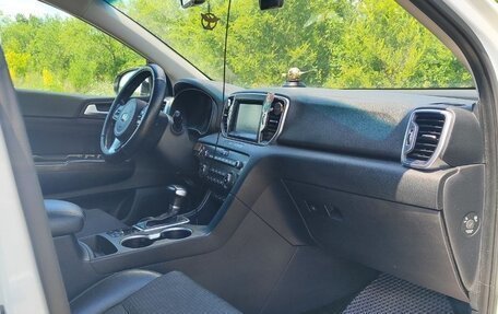 KIA Sportage IV рестайлинг, 2018 год, 2 200 000 рублей, 7 фотография