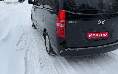 Hyundai H-1 II рестайлинг, 2016 год, 2 150 000 рублей, 5 фотография