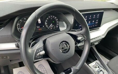 Skoda Octavia IV, 2021 год, 1 828 750 рублей, 7 фотография