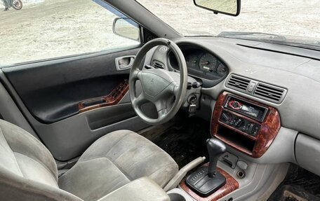 Mitsubishi Galant VIII, 2001 год, 195 000 рублей, 4 фотография