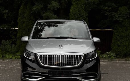 Mercedes-Benz V-Класс, 2024 год, 8 000 000 рублей, 4 фотография