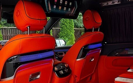 Mercedes-Benz V-Класс, 2024 год, 8 000 000 рублей, 12 фотография