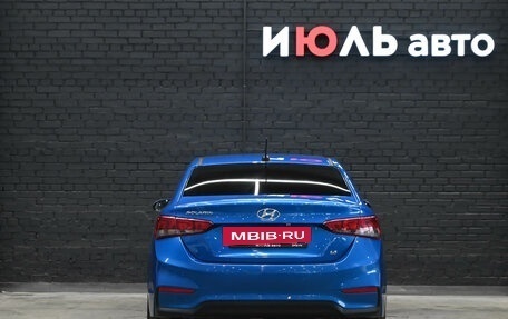 Hyundai Solaris II рестайлинг, 2017 год, 1 300 000 рублей, 6 фотография
