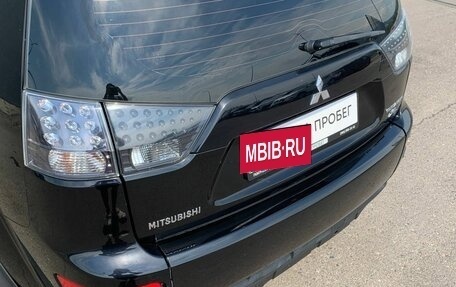Mitsubishi Outlander III рестайлинг 3, 2007 год, 990 000 рублей, 9 фотография