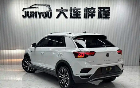 Volkswagen T-Roc I, 2022 год, 1 700 000 рублей, 6 фотография