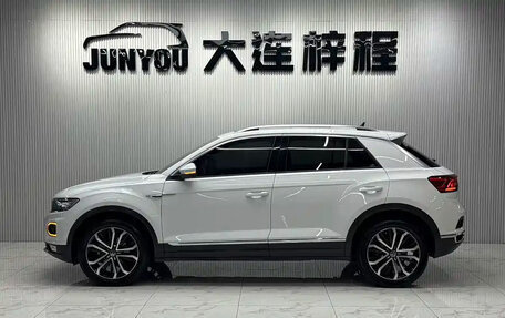 Volkswagen T-Roc I, 2022 год, 1 700 000 рублей, 7 фотография