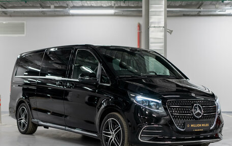 Mercedes-Benz V-Класс, 2025 год, 13 250 000 рублей, 1 фотография