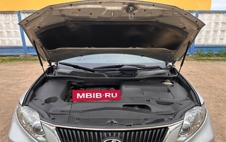 Lexus RX III, 2010 год, 2 000 000 рублей, 11 фотография