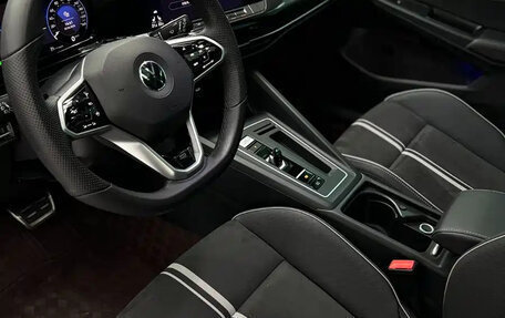 Volkswagen Golf VIII, 2022 год, 1 778 000 рублей, 10 фотография