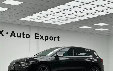 Volkswagen Golf VIII, 2022 год, 1 778 000 рублей, 5 фотография