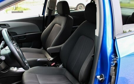 Chevrolet Aveo III, 2013 год, 810 000 рублей, 7 фотография