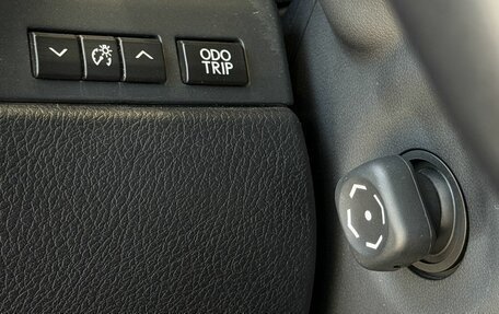 Lexus RX IV рестайлинг, 2019 год, 4 990 000 рублей, 15 фотография
