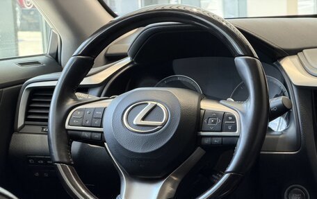 Lexus RX IV рестайлинг, 2019 год, 4 990 000 рублей, 28 фотография