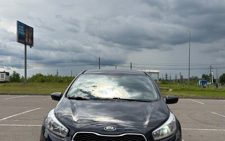 KIA cee'd III, 2013 год, 999 999 рублей, 1 фотография