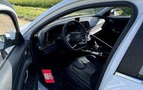 Hyundai Elantra, 2022 год, 1 700 000 рублей, 13 фотография