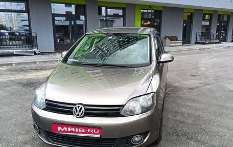 Volkswagen Golf Plus II, 2012 год, 750 000 рублей, 6 фотография