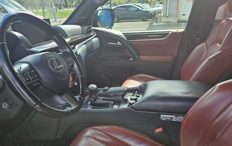 Lexus LX III, 2017 год, 6 500 000 рублей, 9 фотография
