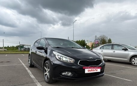 KIA cee'd III, 2013 год, 999 999 рублей, 2 фотография