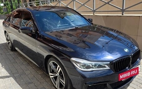 BMW 7 серия, 2018 год, 3 700 000 рублей, 2 фотография