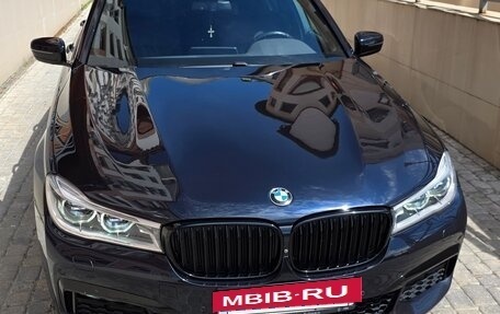 BMW 7 серия, 2018 год, 3 700 000 рублей, 4 фотография