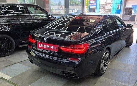 BMW 7 серия, 2018 год, 3 700 000 рублей, 12 фотография