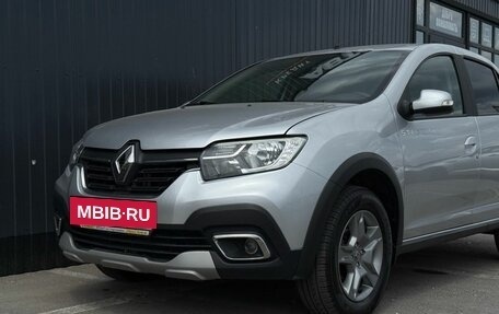 Renault Logan II, 2019 год, 1 195 000 рублей, 6 фотография