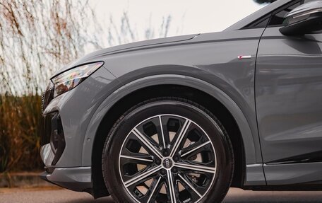 Audi Q4 e-tron, 2024 год, 3 730 000 рублей, 4 фотография