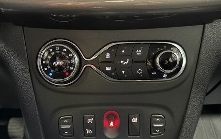 Renault Sandero II рестайлинг, 2019 год, 1 380 000 рублей, 11 фотография