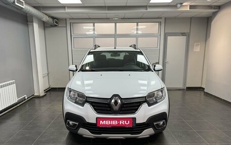 Renault Sandero II рестайлинг, 2019 год, 1 380 000 рублей, 2 фотография
