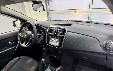 Renault Sandero II рестайлинг, 2019 год, 1 380 000 рублей, 18 фотография
