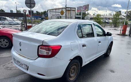 Renault Logan II, 2016 год, 200 000 рублей, 4 фотография