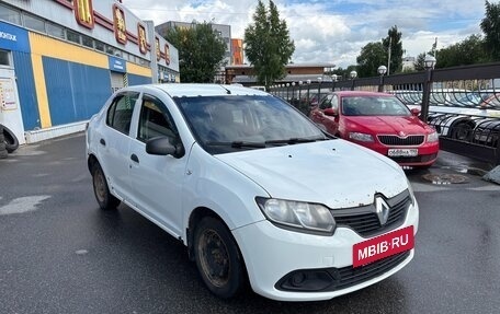 Renault Logan II, 2016 год, 200 000 рублей, 2 фотография