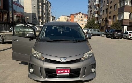 Toyota Estima III рестайлинг -2, 2014 год, 1 750 000 рублей, 1 фотография