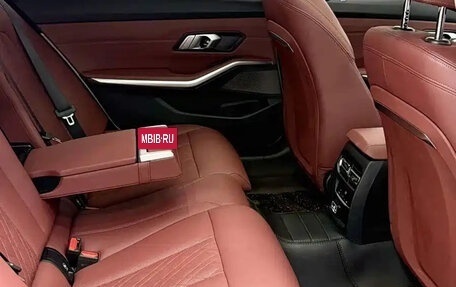 BMW 3 серия, 2023 год, 2 925 000 рублей, 11 фотография