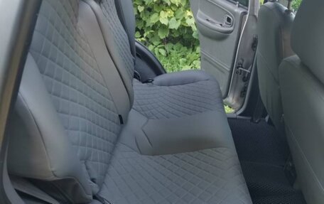 KIA Sportage IV рестайлинг, 2006 год, 680 000 рублей, 24 фотография