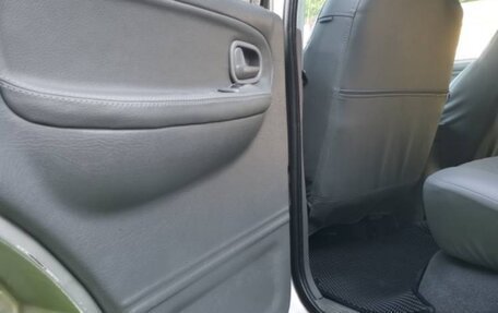 KIA Sportage IV рестайлинг, 2006 год, 680 000 рублей, 18 фотография