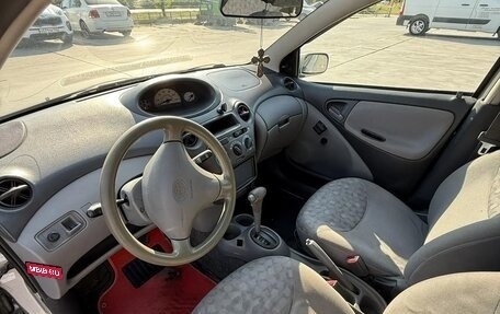Toyota Echo, 1999 год, 410 000 рублей, 2 фотография