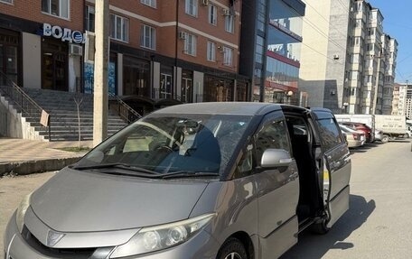 Toyota Estima III рестайлинг -2, 2014 год, 1 750 000 рублей, 8 фотография