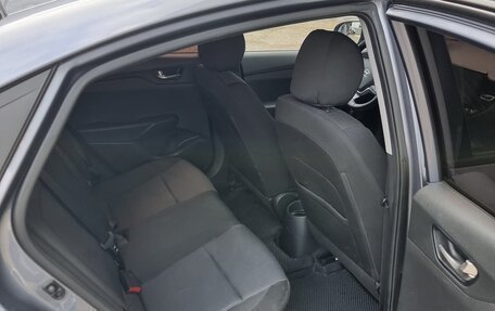 Hyundai Solaris II рестайлинг, 2021 год, 1 777 000 рублей, 16 фотография