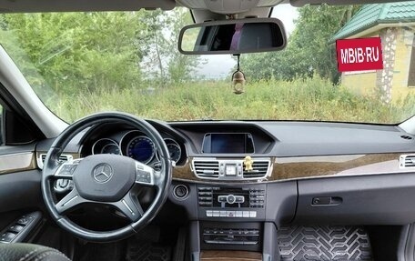 Mercedes-Benz E-Класс, 2014 год, 2 150 000 рублей, 5 фотография