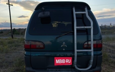 Mitsubishi Delica IV, 1996 год, 930 000 рублей, 5 фотография